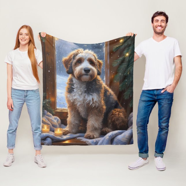 Manta Polar bernedoodle With Christmas Lights Holiday (In situ)