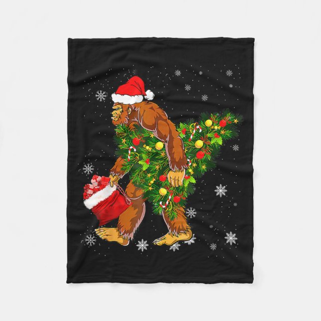 Manta Polar Bigfoot Carrying Christmas Tree Sasquatch Believer (Anverso)