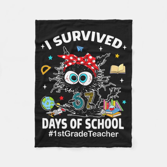Manta Polar Black Cat I Survived 67 Days Of School 1st Grade T (Anverso)