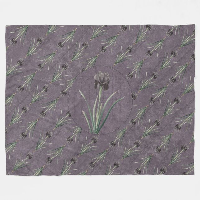 Manta Polar Black Iris on an antique tapestry (Frente (Horizontal))