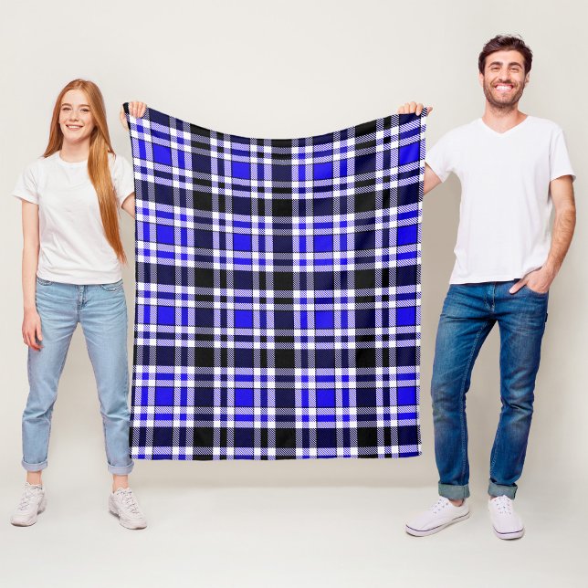 Manta Polar Blue Black White Flannel Tartan Pattern Design  (Subido por el creador)