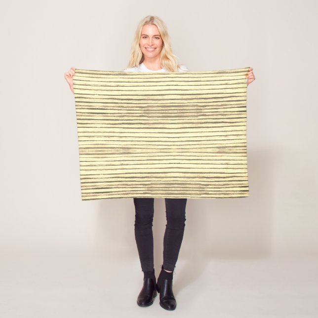 Manta Polar Boho Blanket (In situ)