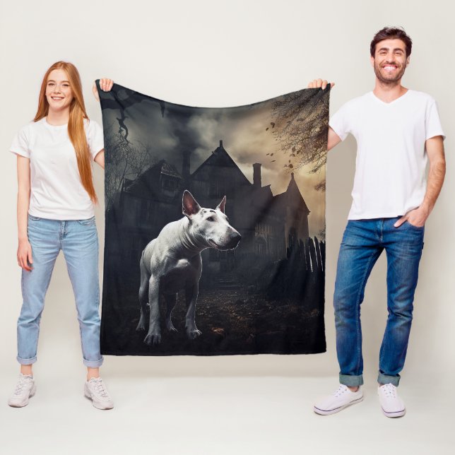 Manta Polar Bull Terrier Halloween Aterrador (In situ)