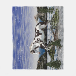 Manta Polar Caballo de castaño y pintura blanca en nieve