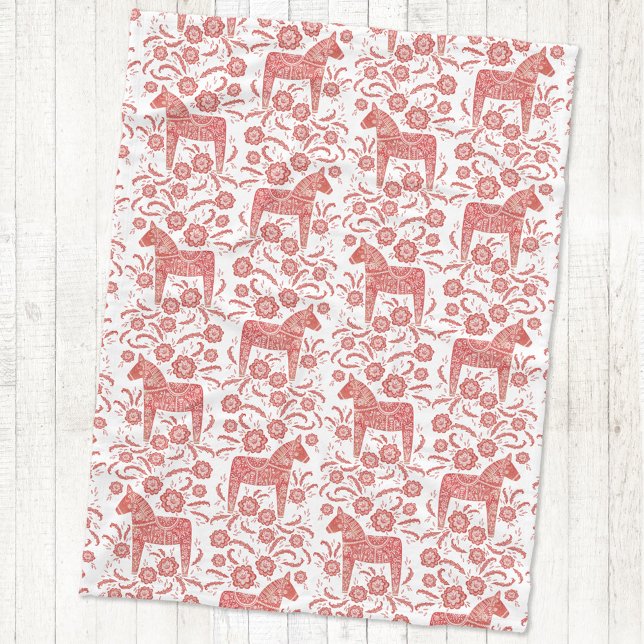 Manta Polar Caballo de dala sueco rojo y blanco (Swedish Dala Horse red and white fleece blanket)
