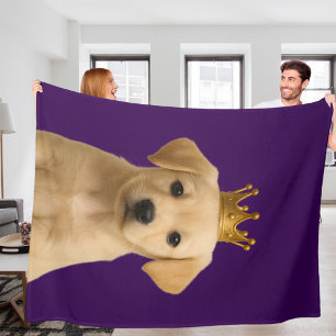 Manta Polar Cachorro de Labrador amarillo en copa de oro
