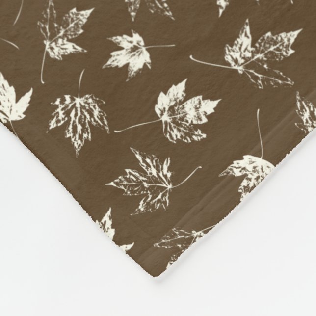 Manta Polar Caer hojas de arce sobre marrón - sin costuras. (Esquina)