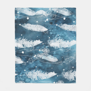 Manta Polar Caer plumas blancas, color azul.