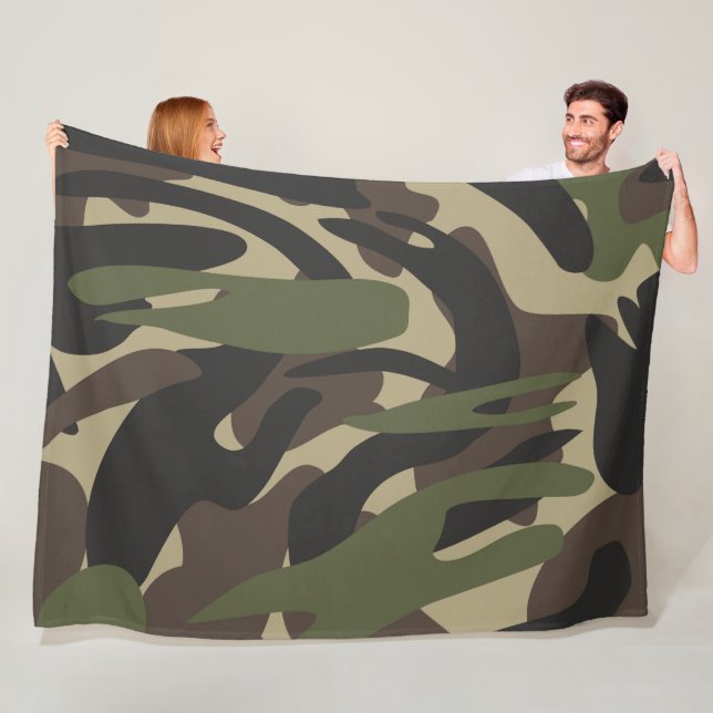 Manta Polar Camouflage 8 60x80 Fleece Blanket (In situ)
