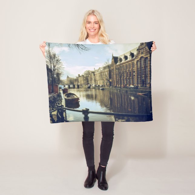 Manta Polar Canales de Ámsterdam Urbana (In situ)