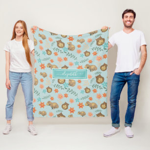 Manta Polar Capybaras con flores nombre personalizado verde