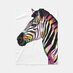 Manta Polar Cebra de arte pop colorida sobre fondo blanco