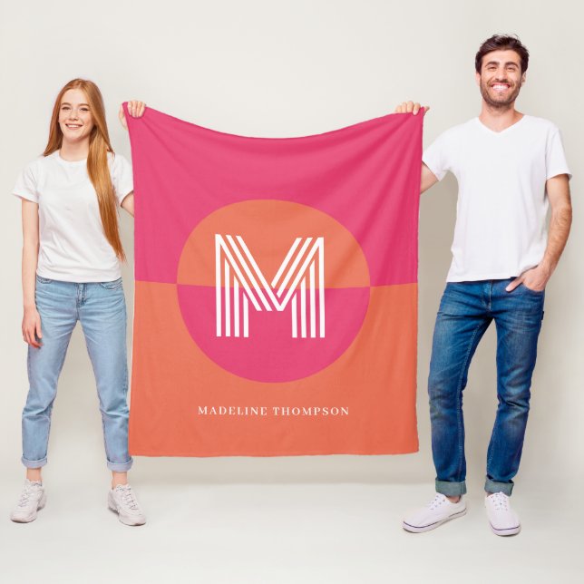 Manta Polar Chic Retro Pink Orange Geometric Modern Monogram (In situ)