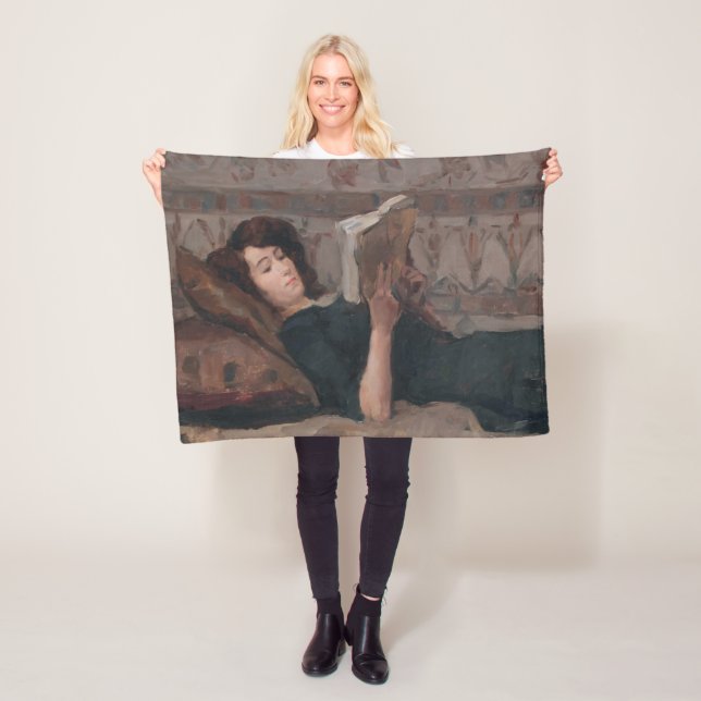 Manta Polar Chica leyendo un libro (Reclinando en un Divan) (In situ)