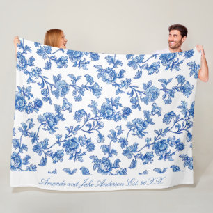 Manta Polar Chinoiserie azul y blanco con nombre personalizado