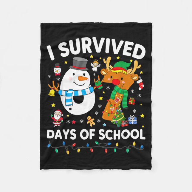 Manta Polar Christmas I Survived 67 Days Of School Funny Meme  (Anverso)