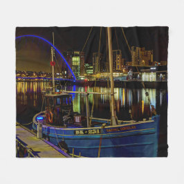Manta Polar Cielo iluminado por la luna sobre el río Tyne de N