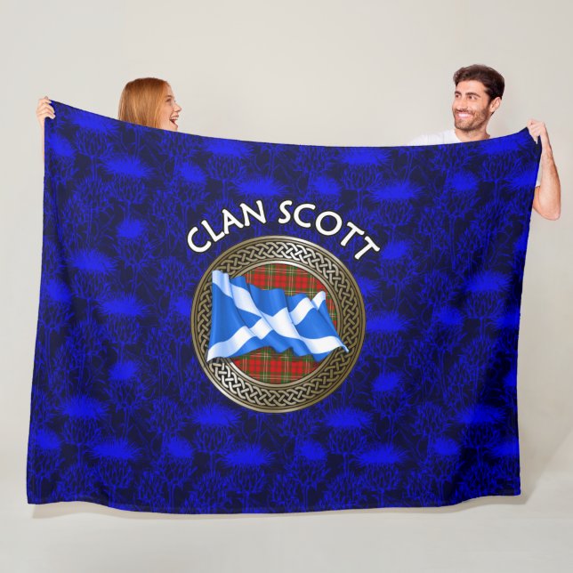 Manta Polar Clan Scott Tartan Knot & Flag (In situ)