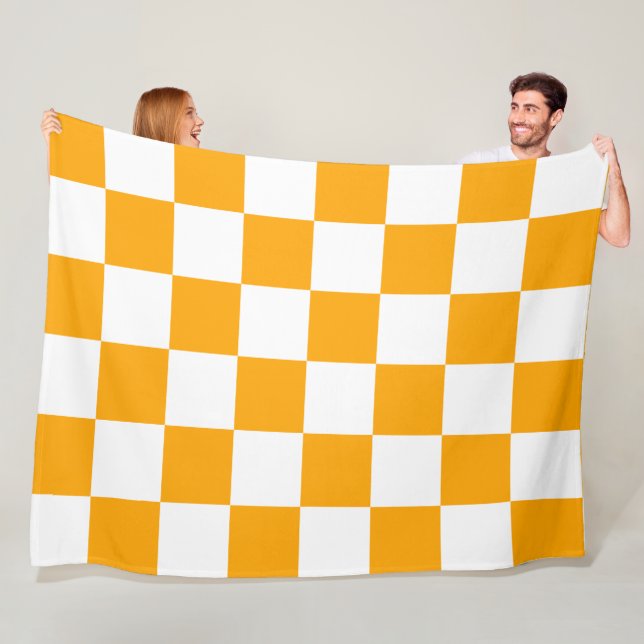 Manta Polar Classic White with Bright Orange Square Style (In situ)