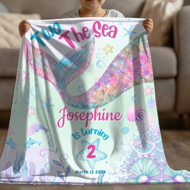 Manta Polar Colorful Mermaid second birthday (Subido por el creador)