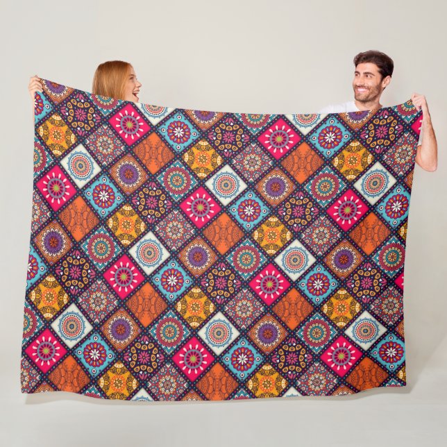 Manta Polar colorido estilo boho (In situ)