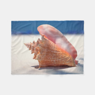 Manta Polar Concha Shell en la playa 2