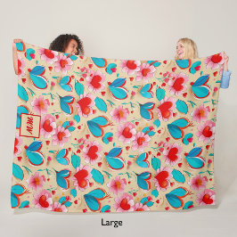 Manta Polar Corazones de coqueta y monograma de crema de flore