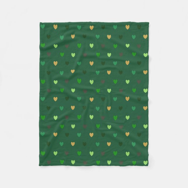 Manta Polar Corazones de polka sobre el bosque verde (Anverso)