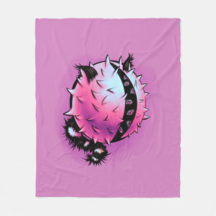 Manta Polar Criatura de Terror Pastel Goth Morado Halloween