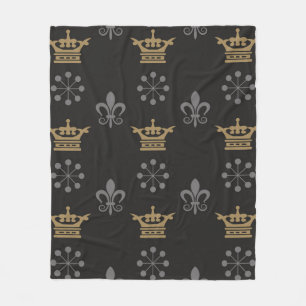 Manta Polar Crownes dorados sobre fondo de escritorio negro, p