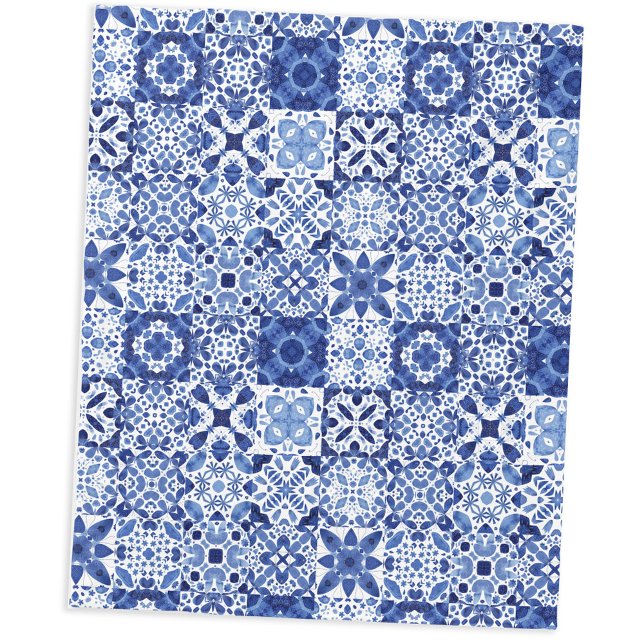 Manta Polar Cuadros de agua del patrón de mosaico blanco azul  (Blue and white watercolor 
Mediterranean tile pattern fleece blanket)