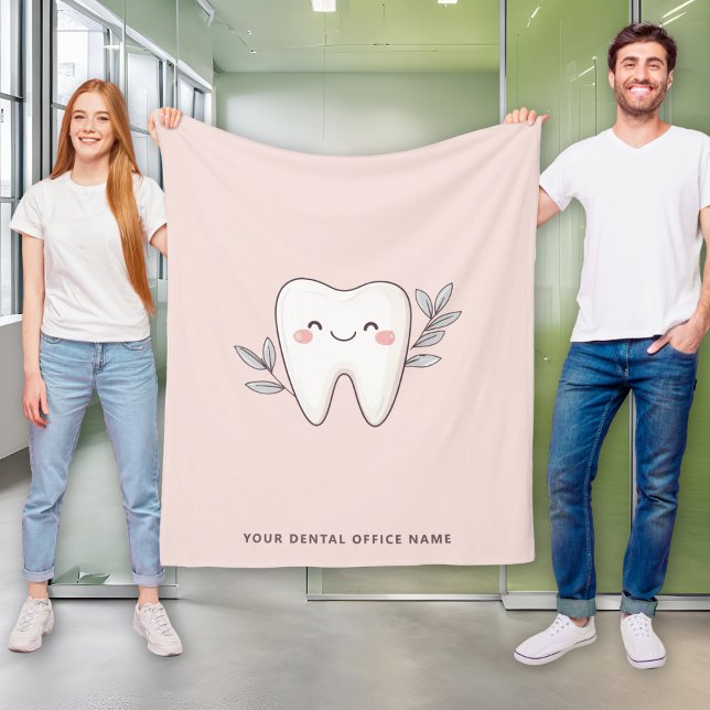 Manta Polar Cute Dental Office Personalized Pink (Subido por el creador)
