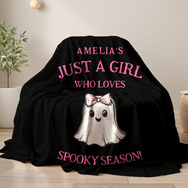 Manta Polar Cute Ghost Spooky Season Halloween  (Custom Just a Girl Who Loves Spooky Season Halloween Ghost Fleece Blanket)