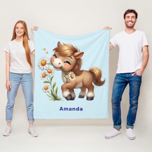 Manta Polar Cute Pony Eating Daisies (In situ)