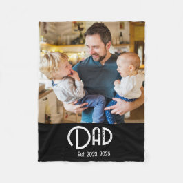 Manta Polar Dad Established Photo Black Grunge Script