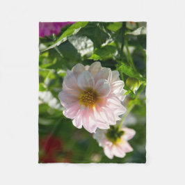 Manta Polar Dahlia blanca en la foto del jardín