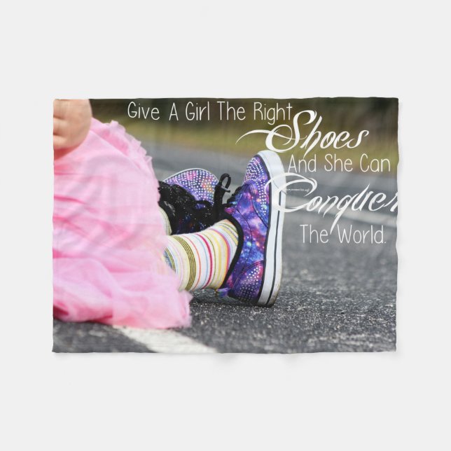 Manta Polar Dar A Un Chica Los Zapatos Correctos (Frente (Horizontal))