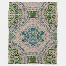 Manta Polar Dark Earth Damask-y Quatrefoil