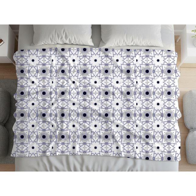 Manta Polar Decorative geometric patterned on white background (Subido por el creador)