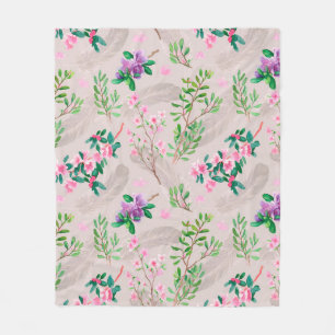 Manta Polar Delicate pattern with rhododendron flowers and fea