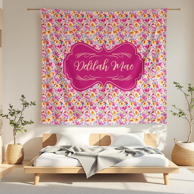 Manta Polar Delilah Mae Dainty Floral rosa y amarilla (detail)