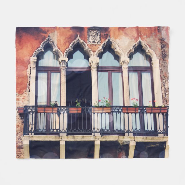 Manta Polar Destinos | Edificio Rústico de Venecia (Frente (Horizontal))