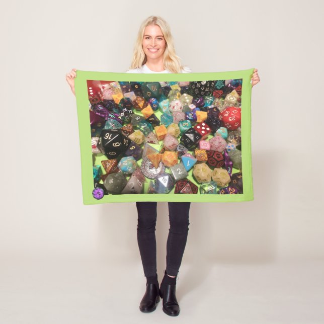 Manta Polar Dice Fleece Blanket (In situ)