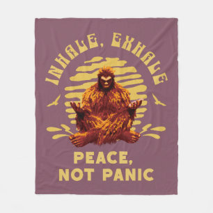 Manta Polar Diseño de Meditación de Bigfoot Paz No Pánico
