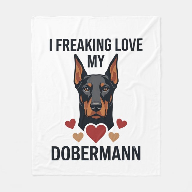 Manta Polar Doblerman perro corazones rojos_1 (Anverso)