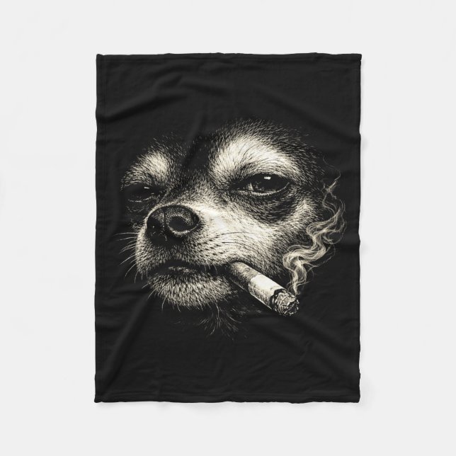 Manta Polar Dog smoking cigarette funny chihuahua face meme (Anverso)
