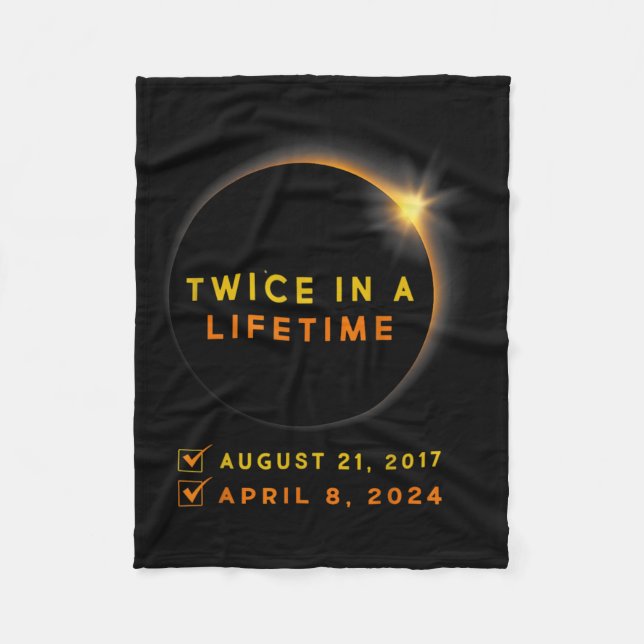 Manta Polar Eclipse Shirt Dos Veces En Eclipse Solar 2024 (Anverso)