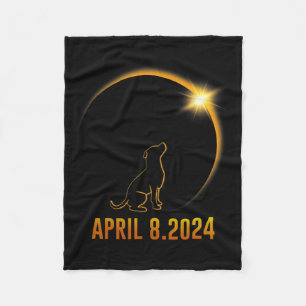 Manta Polar Eclipse solar 2024 Totalidad de perro 1