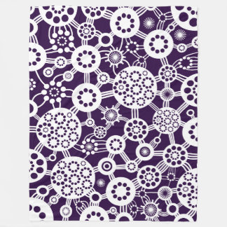 Manta Polar Ecosistema - Blanco sobre morado profundo 25003a