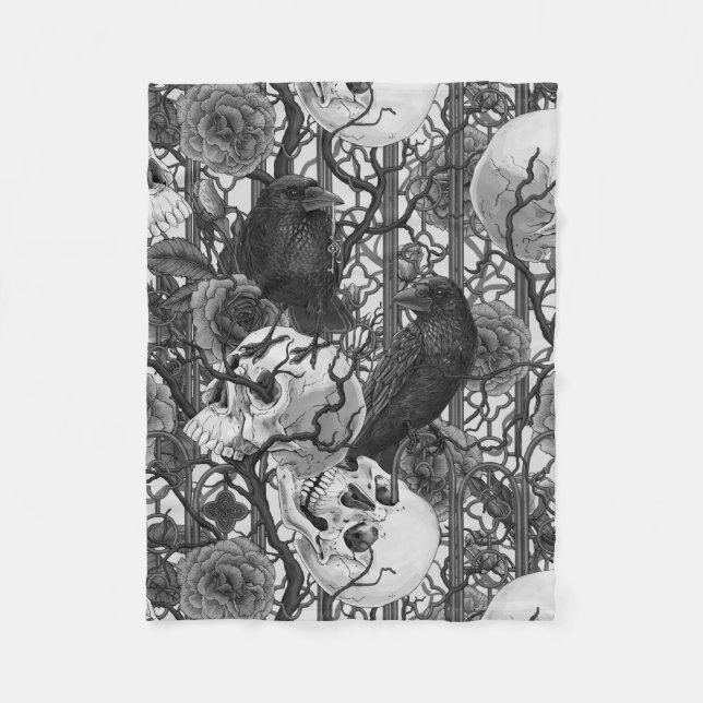 Manta Polar El secreto de Raven. Ilustracion gótico oscuro y m (Anverso)